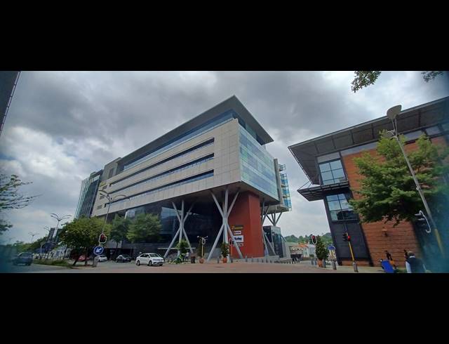 2,159M² OFFICE TO LET IN MELROSE ARCH